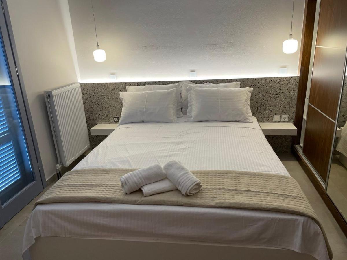 Pink Rose Luxury And Comfort Apartment At The Centre Of Превеза Екстериор снимка