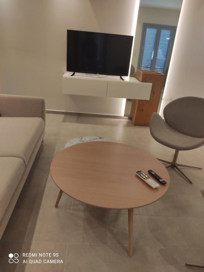 Pink Rose Luxury And Comfort Apartment At The Centre Of Превеза Екстериор снимка